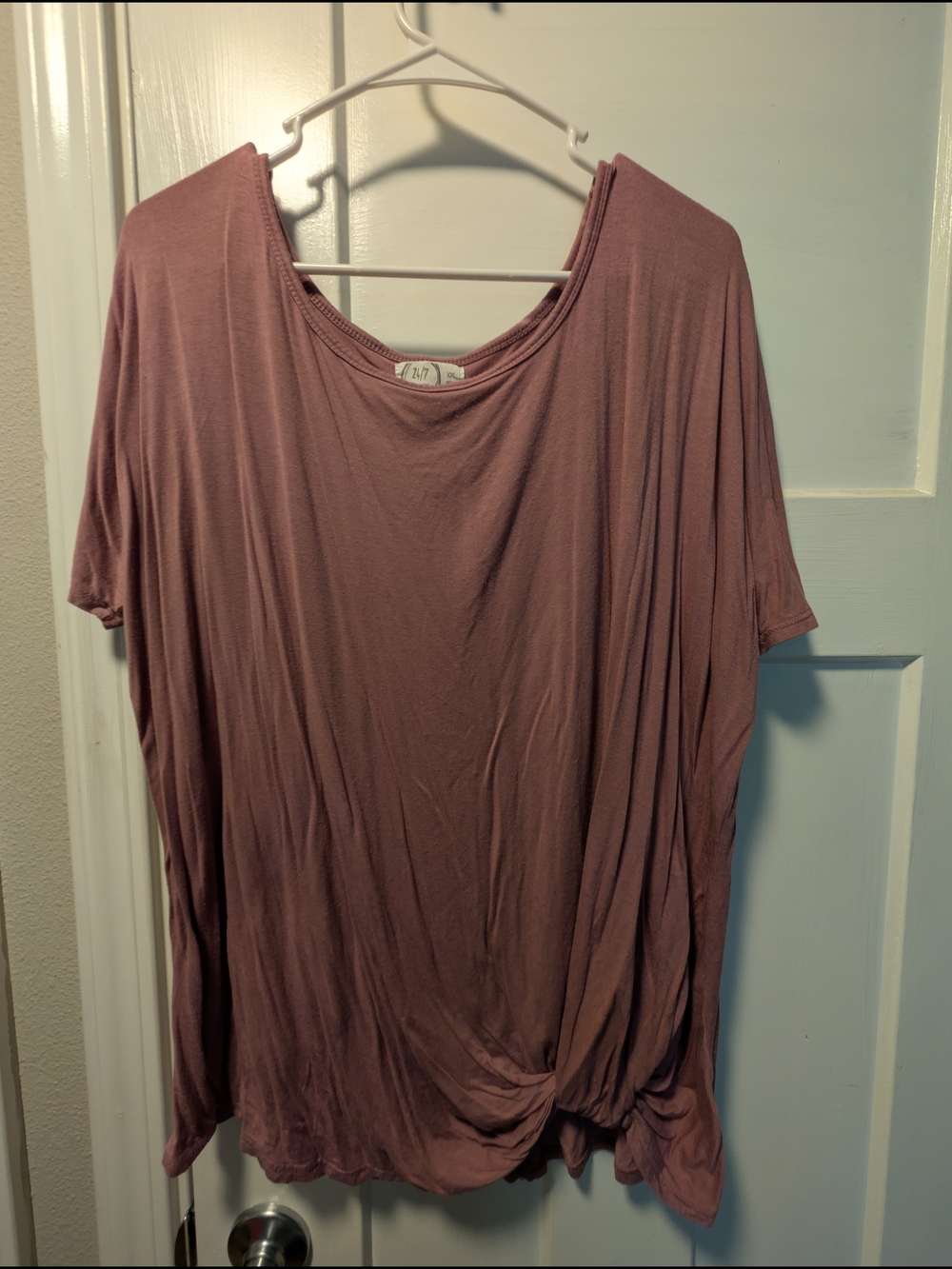 Relaxed Knot Hem Women’s Top - Mauve Pink